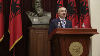 Αλβανία: Υπερψηφίστηκε η πρόταση μομφής κατά του προέδρου Ιλίρ Μέτα