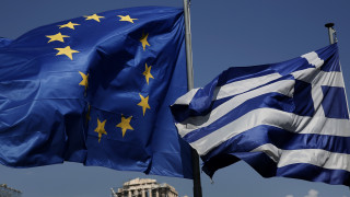 Reuters: Τα ελληνικά ομόλογα κερδίζουν έδαφος έναντι των ιταλικών