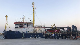 Sea Watch: Έντονες διπλωματικές διαβουλεύσεις για την κατανομή των 40 μεταναστών