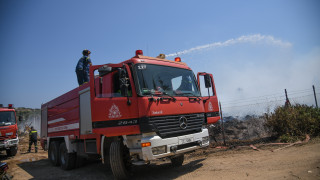 Φωτιά στη χωματερή της Φυλής: Σε επιφυλακή παραμένει η Πυροσβεστική