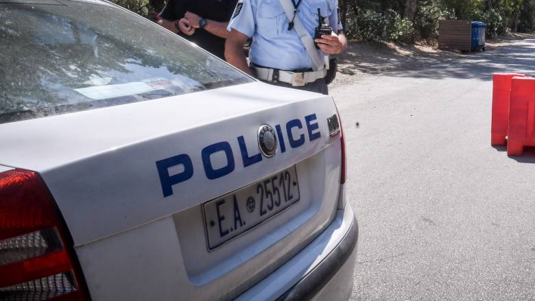 Λιόσια: Έκλεψαν υπηρεσιακό όχημα του Μεταγωγών – Ο αστυνομικός είχε ξεχάσει πάνω τα κλειδιά