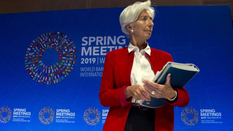 Παραιτήθηκε από επικεφαλής του ΔΝΤ η Κριστίν Λαγκάρντ