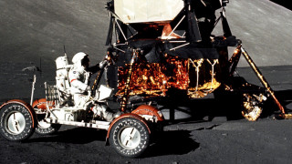 Δέκα ενδιαφέροντα στοιχεία για το Lunar Roving Vehicle που πήγε στο φεγγάρι