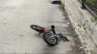 Σαλαμίνα: Οδηγός παρέσυρε και εγκατέλειψε ανήλικο ποδηλάτη
