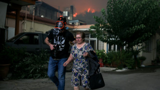 Φωτιά Εύβοια: Στα Ψαχνά οι 300 κάτοικοι από Μακρυμάλλη και Κοντοδεσπότι