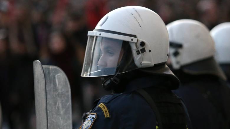 Συνήγορος του Πολίτη: Τι καταγράφει η έκθεση για τα περιστατικά αυθαιρεσίας σε Αστυνομία και φυλακές