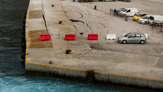 Μηχανική βλάβη στο καταμαράν «Santorini Palace» με 728 επιβάτες εν πλω