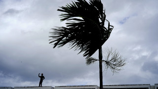 Ο τυφώνας Ντόριαν «σφυροκοπά» τις Μπαχάμες - Προειδοποιήσεις στους κατοίκους