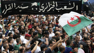 H Αλγερία σε αναβρασμό: Όταν τα fake news φιμώνουν την αλήθεια στα social media