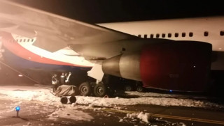 Ανώμαλη προσγείωση αεροσκάφους στη Σιβηρία με τραυματισμούς