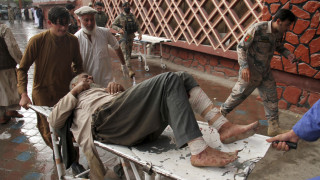Αφγανιστάν: Δεκάδες νεκροί και τραυματίες μετά από έκρηξη σε τζαμί