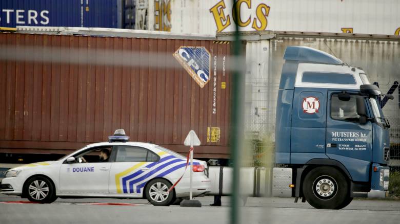 Βέλγιο: Οι Αρχές εντόπισαν 20 μετανάστες μέσα σε φορτηγά - κοντέινερ