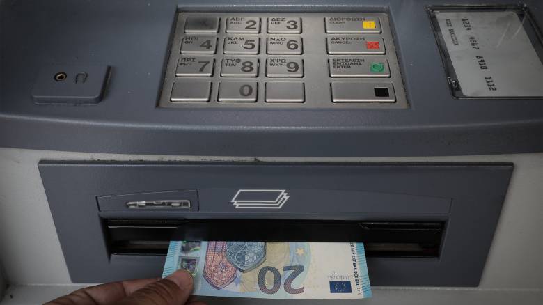 Γεωργιάδης: Έρχονται επιπλέον μειώσεις στις χρεώσεις των τραπεζικών υπηρεσιών