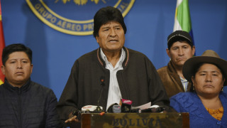 Βολιβία: Το Μεξικό προσφέρει άσυλο στον Έβο Μοράλες - Υπηρεσιακή πρόεδρος η Τζανίνε Άνιες