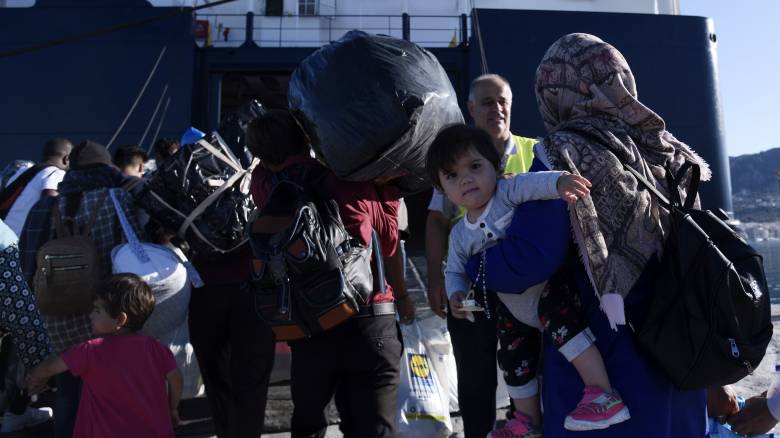 Βόλος: Έφτασαν οι πρώτοι πρόσφυγες από δομές των νησιών του Αιγαίου