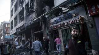 Συρία: Τουλάχιστον 6 άμαχοι νεκροί σε τρεις εκρήξεις σε πολυσύχναστα σημεία στην πόλη Καμισλί