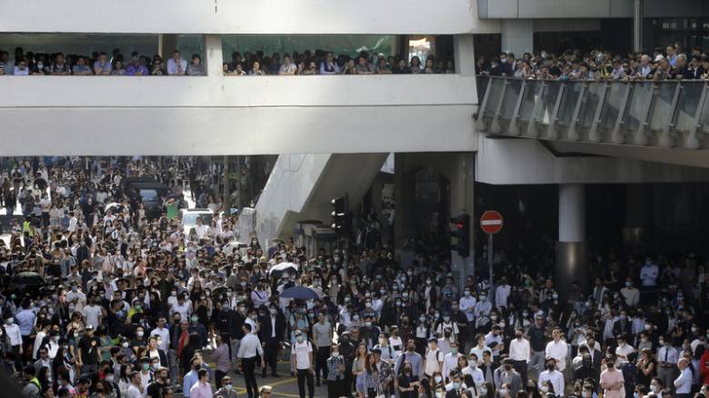 Χονγκ Κονγκ: Σε ύφεση η οικονομία για πρώτη φορά εδώ και μία δεκαετία