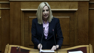 Συνταγματική αναθεώρηση - Γεννηματά: Ο ΣΥΡΙΖΑ είναι πολιτικός χορηγός της ΝΔ