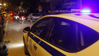 Θεσσαλονίκη: Πέντε ένοπλοι κουκουλοφόροι εισέβαλαν σε σπίτι ηλικιωμένων
