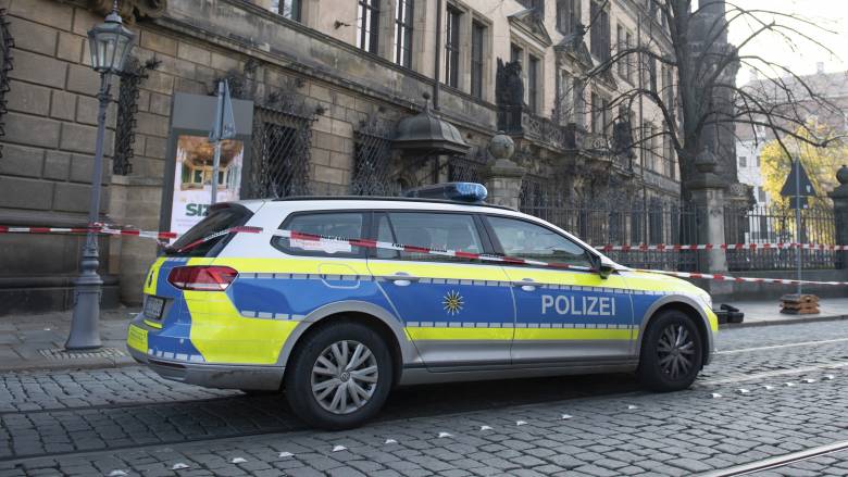Λήξη συναγερμού στη Γερμανία: Συνελήφθη ο άνδρας που κρατούσε όμηρο στην πόλη Μπούχολτς