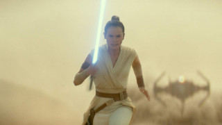 H Disney προειδοποιεί: Το νέο Star Wars ενδέχεται να προκαλέσει κρίσεις επιληψίας