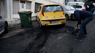 Θεσσαλονίκη: Εικόνες από τον εμπρησμό του αυτοκινήτου του Τούρκου διπλωμάτη