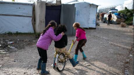 Οδοιπορικό του CNN Greece στον προσφυγικό καταυλισμό της Χίου