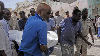 Σομαλία: Νεκροί και τραυματίες σε επίθεση ισλαμιστών που συνδέονται με την Αλ-Κάιντα
