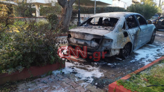 Μπαράζ εμπρηστικών επιθέσεων στην Αττική: 20 οχήματα τυλίχθηκαν στις φλόγες