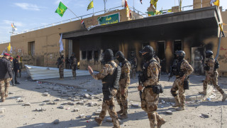 Ιράκ: Τρεις ρουκέτες έπεσαν κοντά στην πρεσβεία των ΗΠΑ - Τουλάχιστον ένας τραυματίας