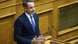 Μητσοτάκης: Προειδοποιεί με Grexit και προαναγγέλλει μνημόνιο για το ποδόσφαιρο