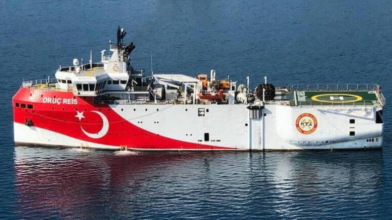 «Oruc Reis»: Εκτός της ελληνικής υφαλοκρηπίδας το τουρκικό ερευνητικό σκάφος