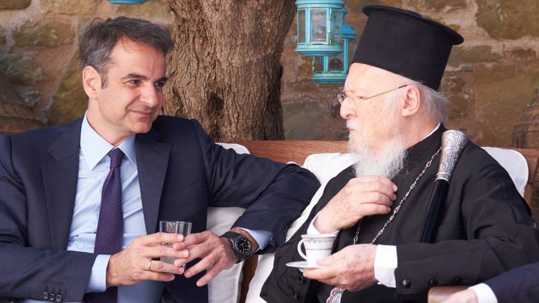 Συνάντηση Μητσοτάκη με τον Οικουμενικό Πατριάρχη Βαρθολομαίο
