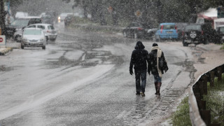 Έκτακτο δελτίο επιδείνωσης καιρού από την ΕΜΥ: Χιόνια, καταιγίδες και θυελλώδεις άνεμοι