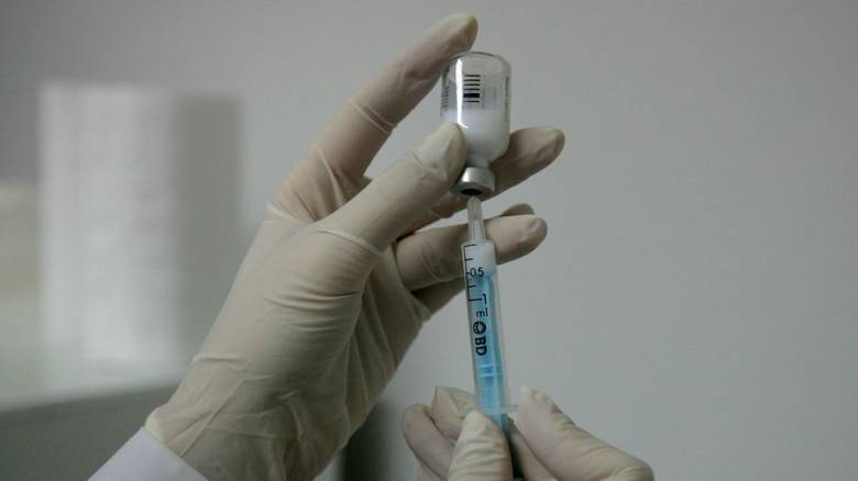 Υποχρεωτικότητα εμβολιασμών προβλέπει το νομοσχέδιο του υπουργείου Υγείας