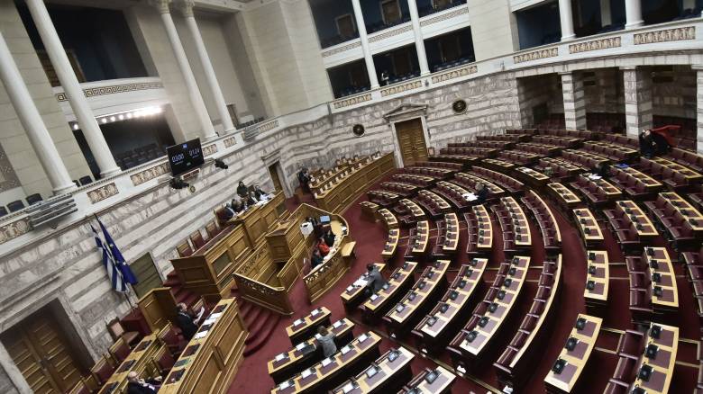 Πρόταση νόμου για την αύξηση του κατώτατου μισθού κατέθεσε στη Βουλή ο ΣΥΡΙΖΑ