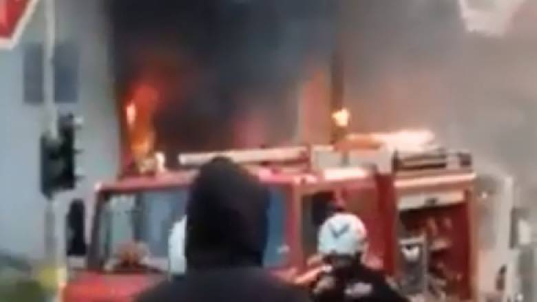 Βίντεο από την μεγάλη φωτιά στο Γέρακα - Υπό έλεγχο οι φλόγες