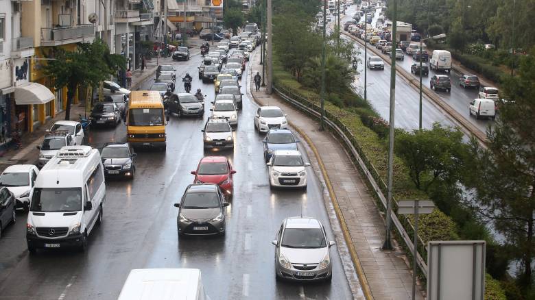 Κυκλοφοριακά προβλήματα στην Κατεχάκη - Έσπασε αγωγός