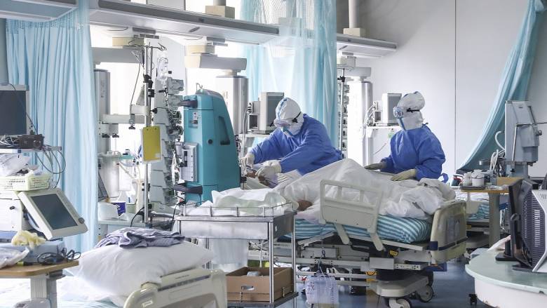 Κοροναϊός: Πέθανε ο διευθυντής του μεγαλύτερου νοσοκομείου της Γουχάν