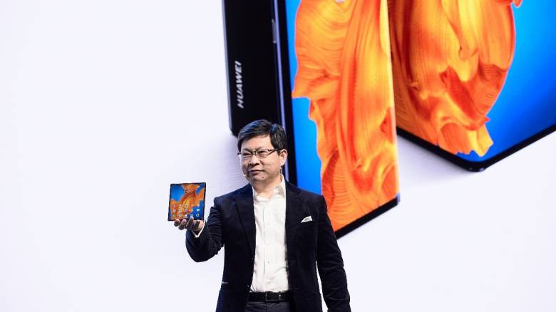 Με φορητούς υπολογιστές αλλά και νέο foldable smartphone «απαντά» η Huawei