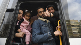 «Αβρούπα, Αβρούπα»: Έτσι γίνεται η μεταφορά των μεταναστών στα σύνορα