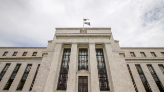 Η Fed μείωσε εκτάκτως κατά 0,50% τα επιτόκια της εν μέσω ανησυχιών για τον κορωνοϊό