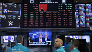 Επιμένουν οι «αρκούδες» στη Wall Street - Κατρακυλά σε χαμηλά 2002 το πετρέλαιο