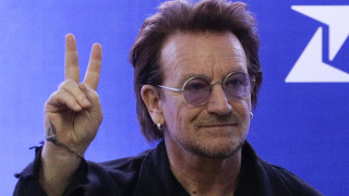 O Μπόνο, των U2, έγραψε τραγούδι για τον κορωνοϊό (vid)