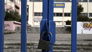 Κορωνοϊός: Παράταση στο κλείσιμο σχολείων