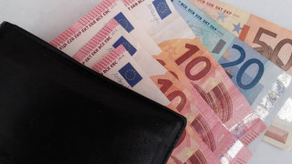 Κορωνοϊός: Ποιοι οι δικαιούχοι του επιδόματος των 800 ευρώ