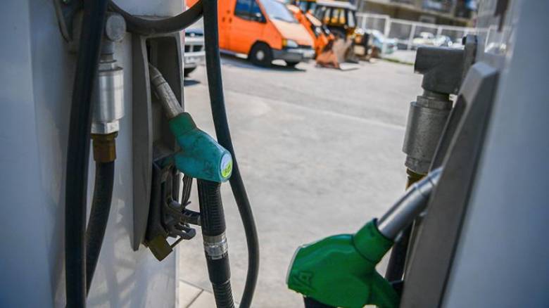 Κορωνοϊός: Επιμένουν οι βενζινοπώλες σε τριήμερη λειτουργία των πρατηρίων καυσίμων