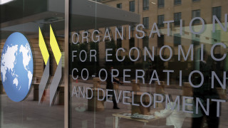 Κορωνοϊός: Πτώση 2% του ΑΕΠ σε μηνιαία βάση λόγω των περιορισμών βλέπει ο ΟΟΣΑ
