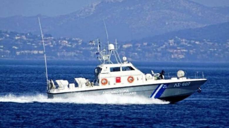 Ύποπτες κινήσεις τουρκικού δεξαμενόπλοιου μεταξύ Σάμου και Χίου
