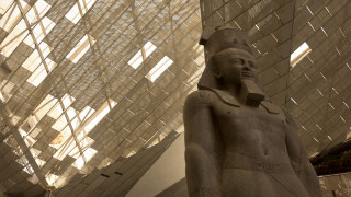 Κορωνοϊός: Αναβάλλονται τα εγκαίνια του Αρχαιολογικού Μουσείου στην Γκίζα της Αιγύπτου